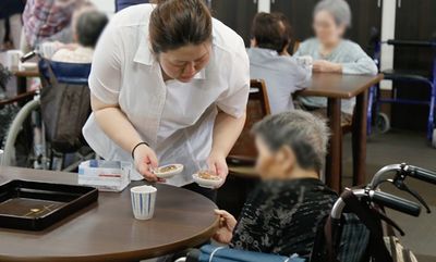 コーヒー提供の様子
