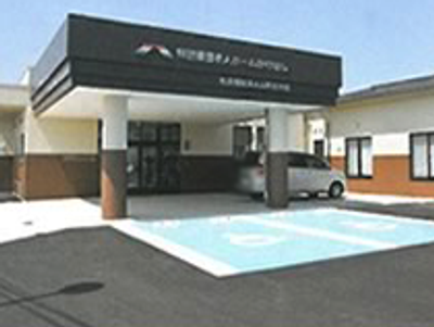 駐車場のある建物