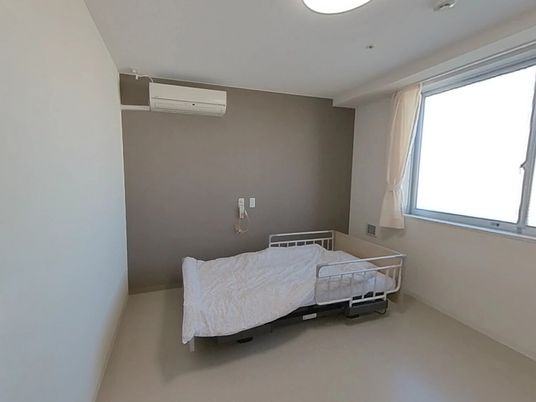 広々とした居室の一角