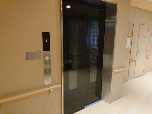 バリアフリーエレベーター設計