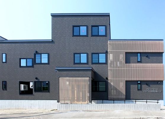 モダンな建物の外観