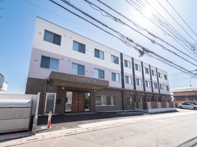 清潔感のある建物の外観