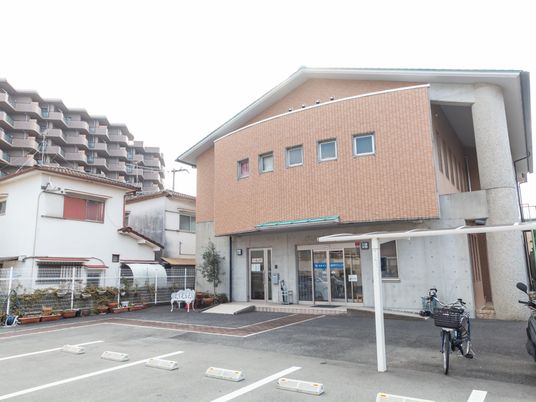 ゆったりした施設外観