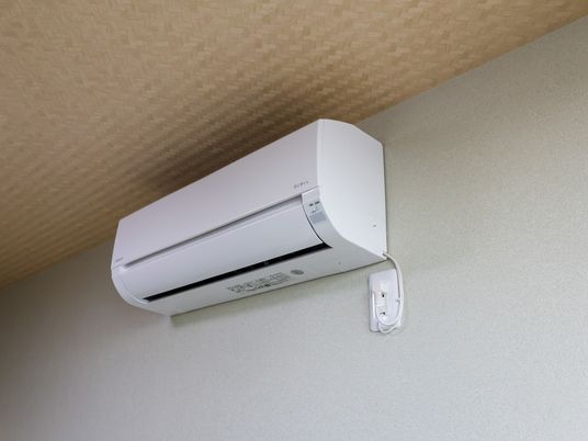 整備された施設のエアコン