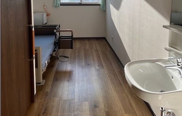 明るい広々居室