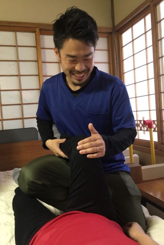 フレンドリーな介護士