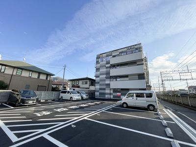 駐車スペース付きの施設