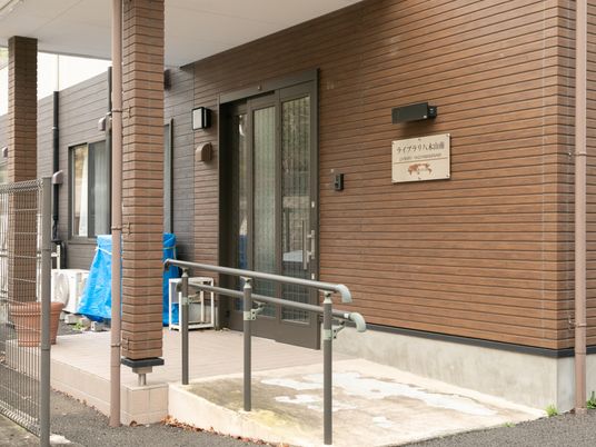 清潔感のあるエントランス