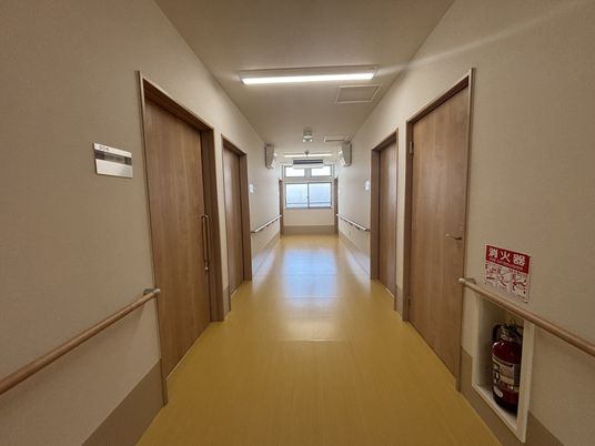 明るい廊下