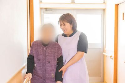 明るい廊下の様子