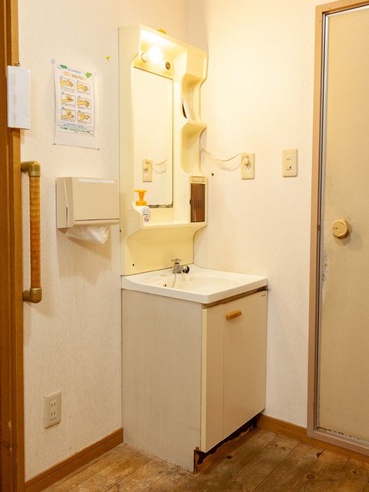 清潔な洗面台