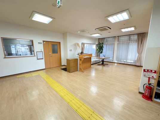 広々とした明るい空間