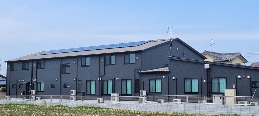 モダンな建物の外観