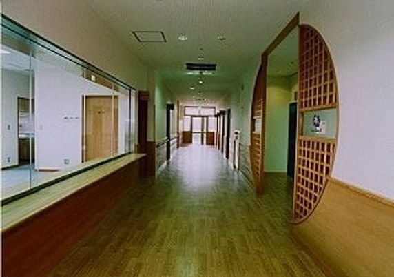 広々とした廊下