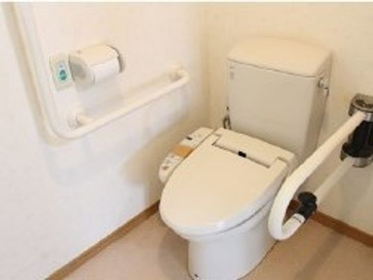 介護用の洋式トイレ