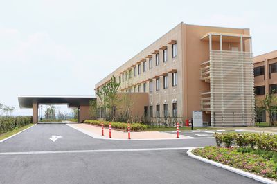 緑豊かな外観