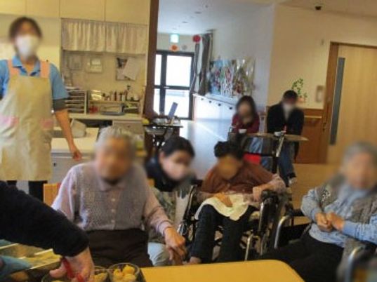 活気ある交流の場所