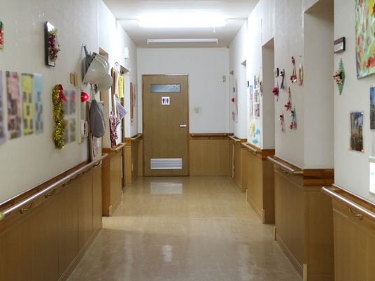 装飾が施された廊下