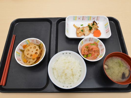 バランスの取れた食事内容