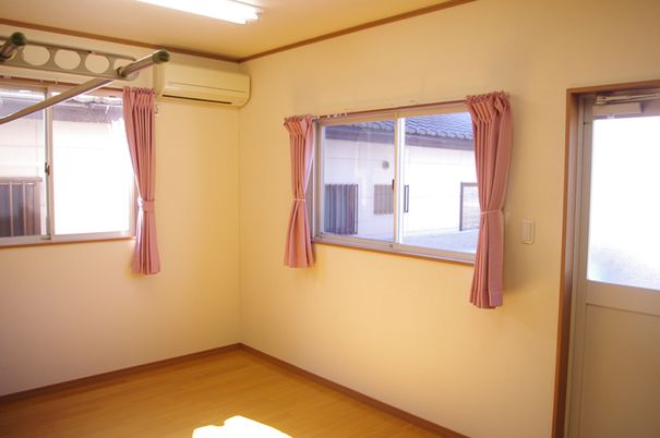明るい空間の居室