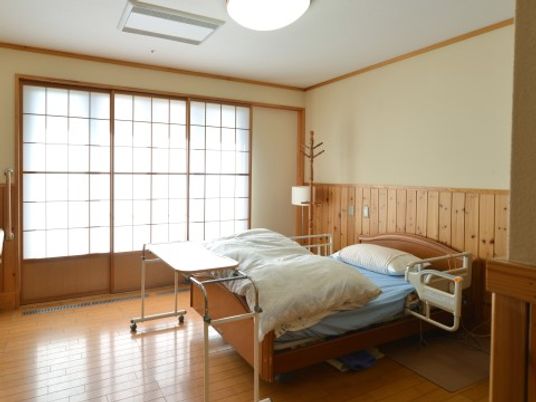 和室風の明るい居室