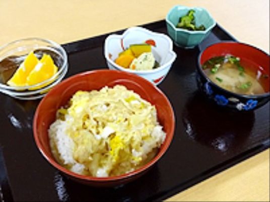 手作りの温かい食事