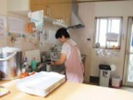 利用者の食事準備キッチン