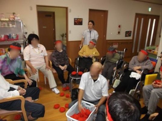 レクリエーション活動の一コマ