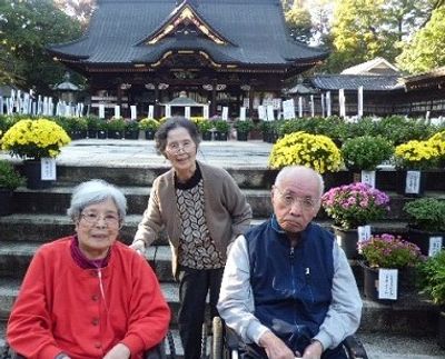 和やかな時間を過ごす利用者