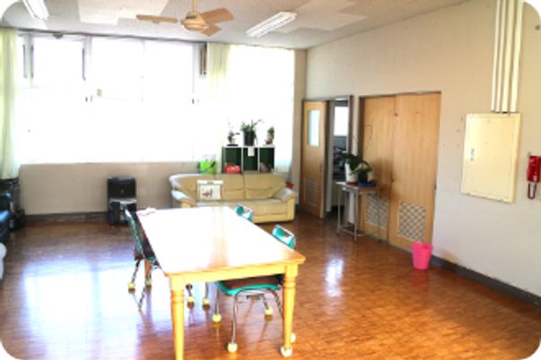 自然光あふれる部屋