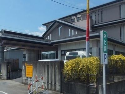 施設の入口