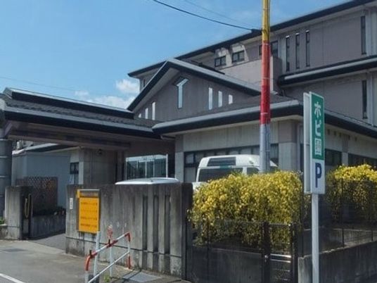 施設の入口