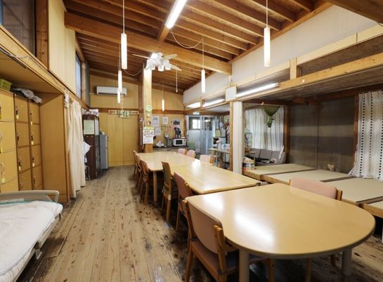 木の温もり感じる居室