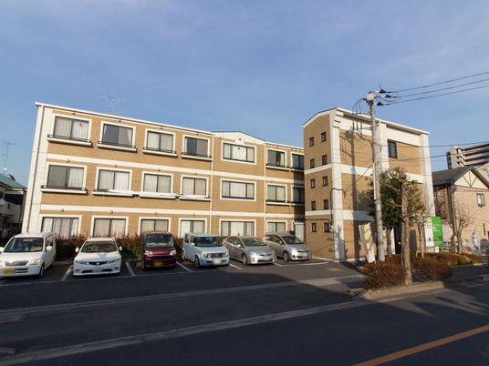 清潔な建物の外観