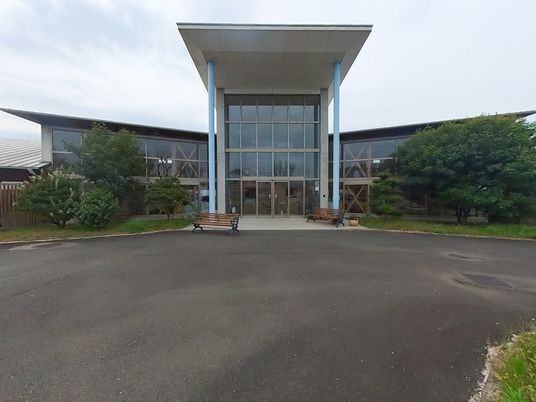 広いエントランス