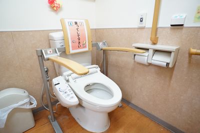 トイレの手すり設置