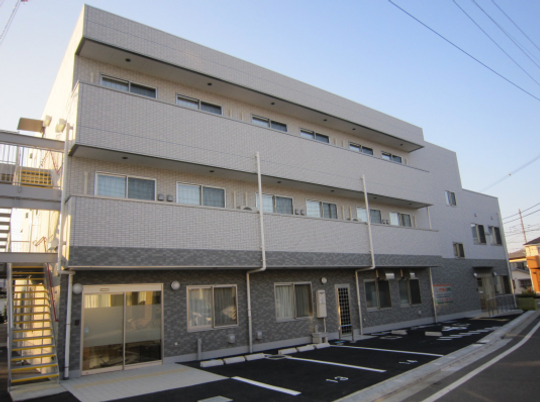 清潔感のある建物の外観