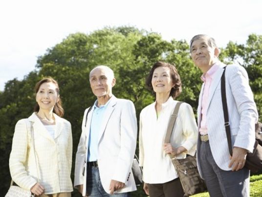 元気な高齢者の集合