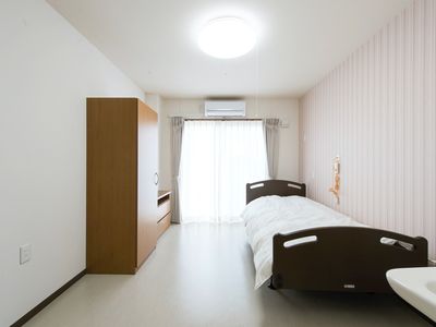 清潔な個室の居室