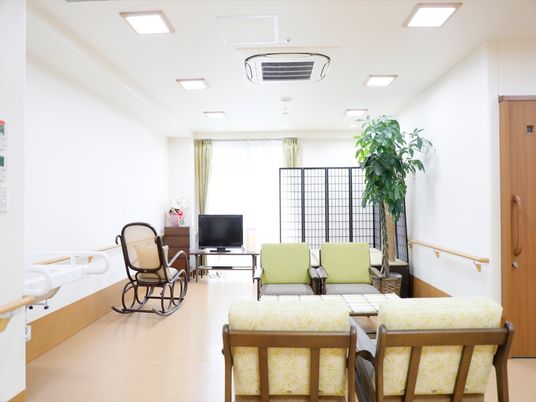 落ち着いた居室の様子
