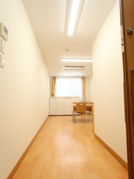 広々とした居室の一角