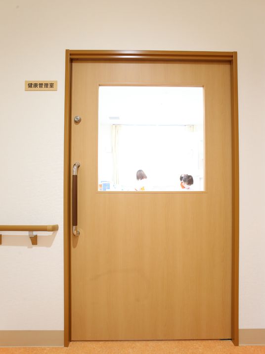 看護職員事務室の扉