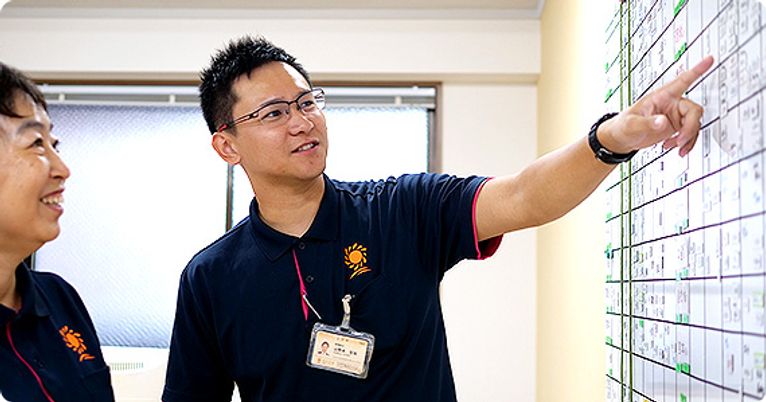 親切なスタッフの様子