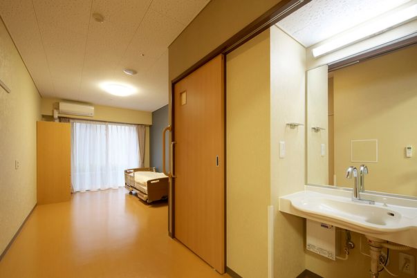 居室の明るい空間