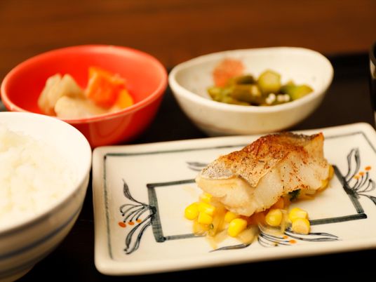 バランスの取れた食事メニュー