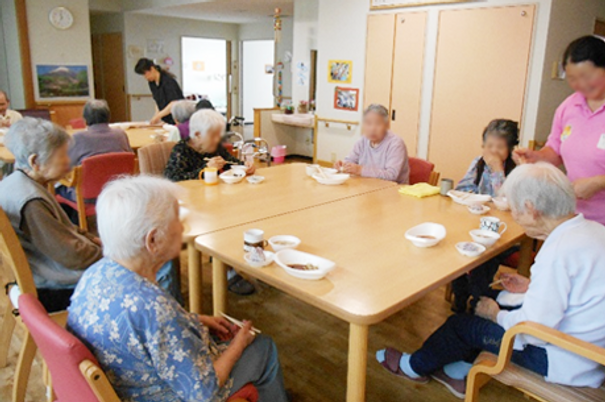 共有ダイニングの様子