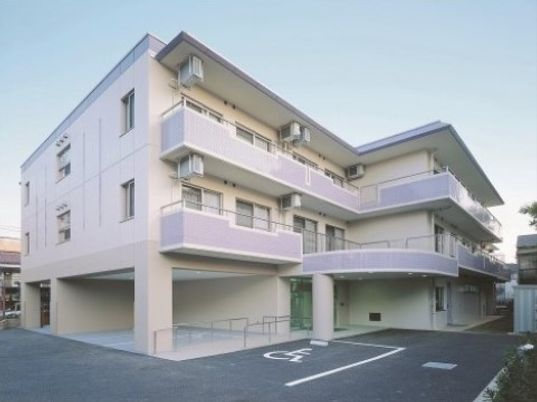 清潔感のある建物外観