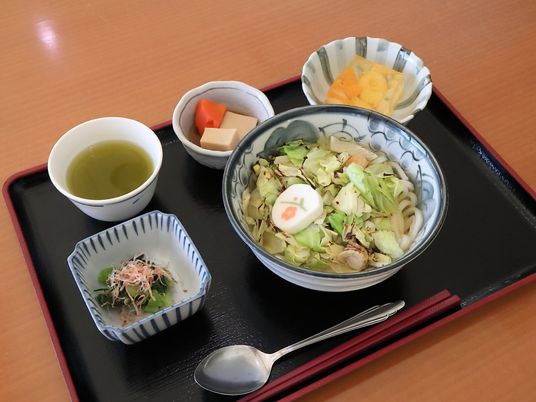 和風の健康的な食事