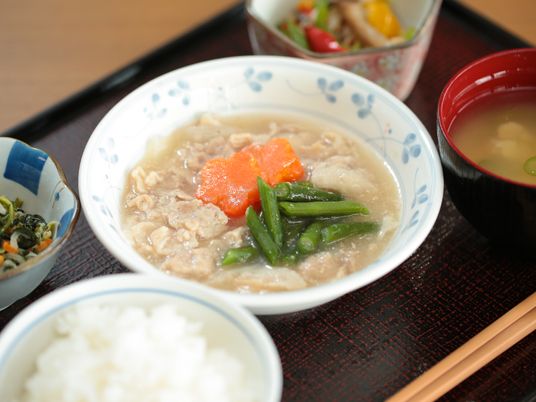 和食風の食事セット