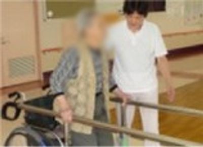 丁寧なサポートの様子